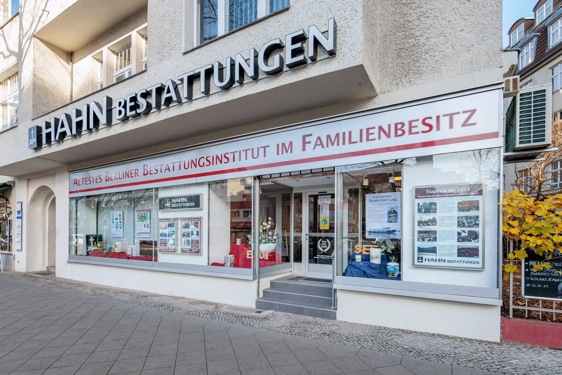 Aussenansicht der Hahn Bestattungen Filiale in der Reichsstrasse.